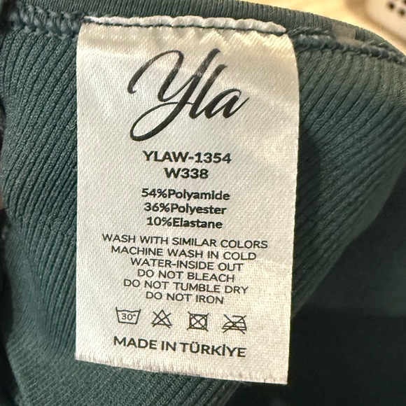 Trendy YoungLA forest green strappy sports bra 💚 - Picture 4 of 4